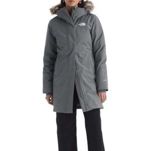 North face arctic parka medium NWT